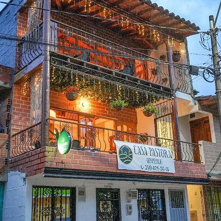 Bed and Breakfast Casa Pastora Coworking à Guatapé Extérieur photo